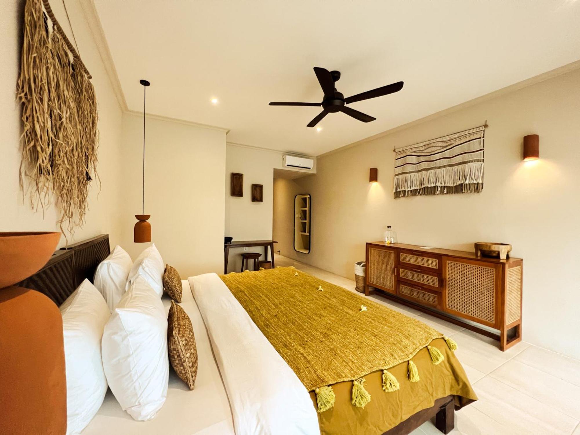 Rascals Hotel - Adults Only Kuta  Room photo